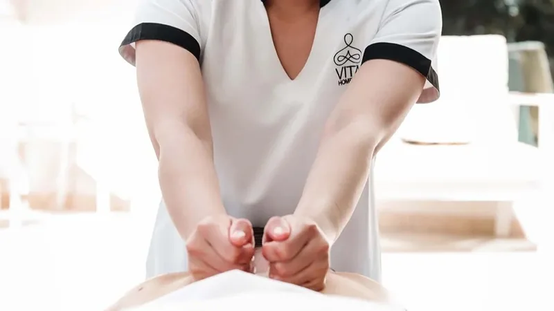 Sports Massage at home in Dubai with a Vita Home Spa therapist
